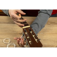 S.A.V Changement et Accordage Guitare