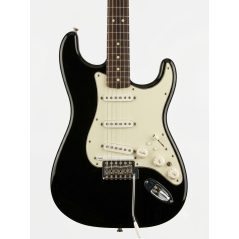 Guitare Fender Standard Stratocaster « Roland Ready »
